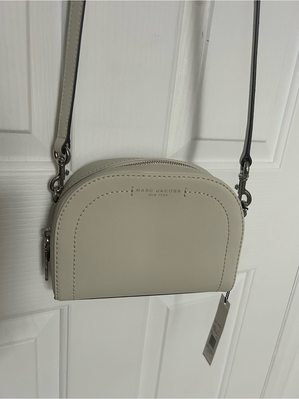 NWT MARC JACOBS Women Leather Crossbody Bag, Cream
